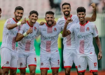 الفتح ينازل اتحاد العاصمة الجزائري وعينه على العودة بقوة إلى الساحة الإفريقية