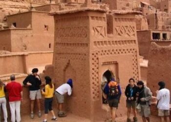 الرحلات السياحية بالناظور: واقع مخزٍ وغياب للرقابة