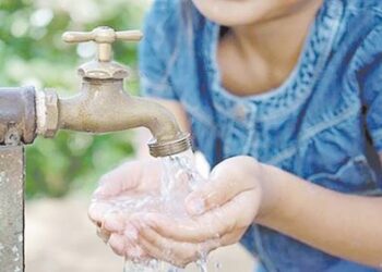 التزود بالماء .. أخنوش يترأس اجتماعا للجنة القيادة