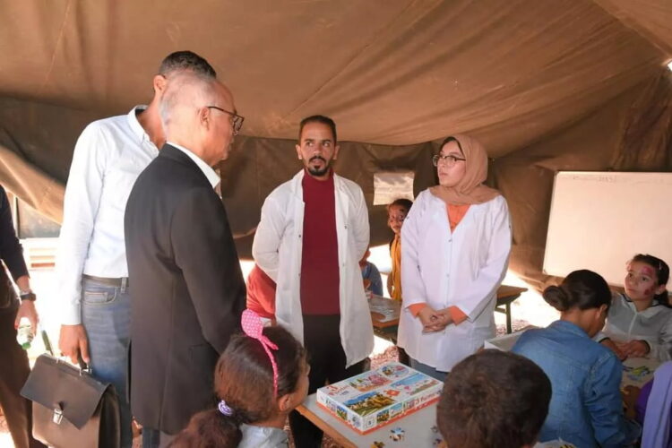 وزير التربية الوطنية يزور الخيام الميدانية المخصصة للدراسة بمجموعة مدارس يوسف بن تاشفين بجماعة تيزي انتاست