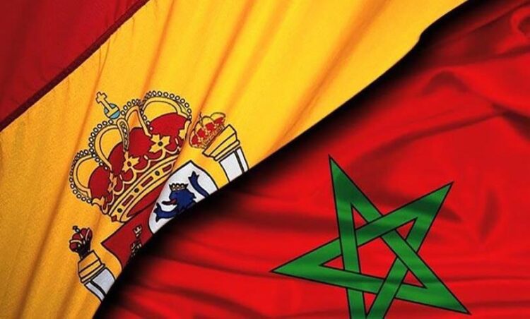 وزيرة الدفاع الإسبانية تشيد بدعم القوات المسلحة الملكية لرجال الإنقاذ الإسبان