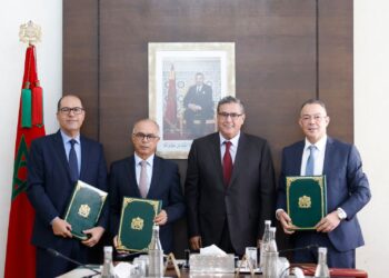 اتفاقية شراكة لتمويل برنامج تأهيل 6 ملاعب وتشييد ملعب جديد