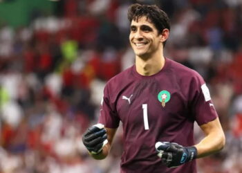 "جائزة ياشين" 2023.. ياسين بونو ثالث أفضل حارس مرمى في العالم