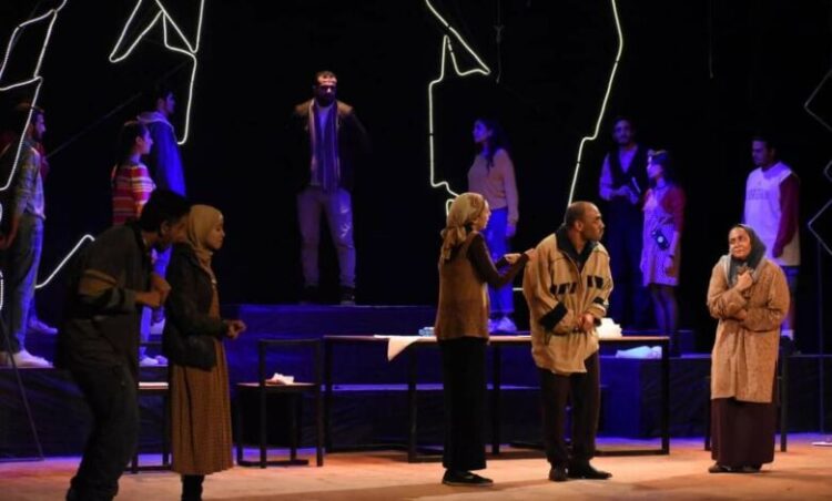 افتتاح الدورة السادسة عشر لمهرجان طنجة الدولي للمسرح الجامعي