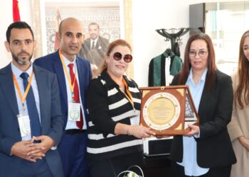 منظمة حقوقية تعقد لقاءا تواصليا مع وكيلة جلالة الملك بالمحكمة الإبتدائية بالمحمدية وموظفيها
