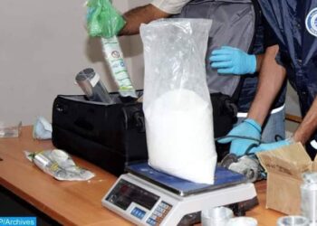 طنجة.. إحباط محاولة تسليم شحنة تتكون من 5,4 كلغ من مخدر الكوكايين و6642 قرص مخدر