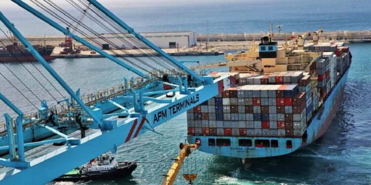ميناء الناظور: الرواج المينائي يصل إلى 2,6 مليون طن مع متم شتنبر