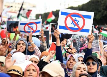 اليهود المغاربة بين سندان الحرب ومطرقة التظاهرات المناهضة للتطبيع بالمغرب