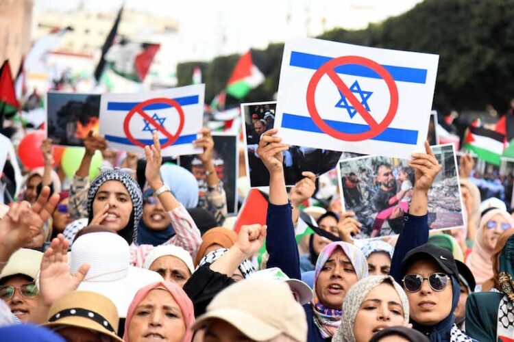 اليهود المغاربة بين سندان الحرب ومطرقة التظاهرات المناهضة للتطبيع بالمغرب
