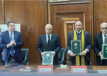 التوقيع على اتفاقية إطار لخلق 4 مناطق صناعية إطار البرنامج الجهوي للتنمية لجهة الدارالبيضاء