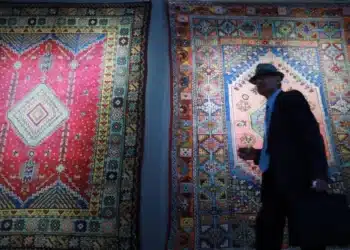 معرض بمدريد يحتفي بأصالة الزربية الأمازيغية