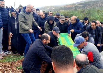 شخصيات سياسية تودع والدة البرلماني محمد الحموتي إلى مثواها الأخير