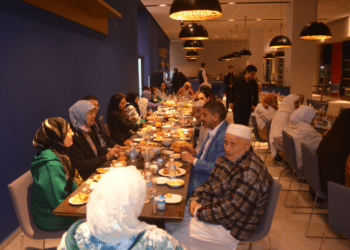 إفطار جماعي بالحسيمة لفائدة نزلاء وأطر مركز الرعاية الاجتماعية للمسنين